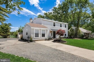 Clementon, NJ Office/Residential - 6 Cherrywood Dr