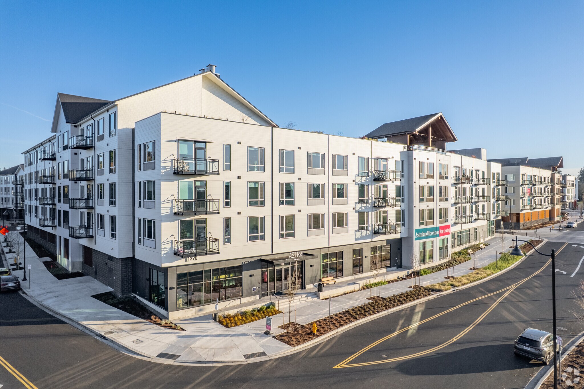 1390 NE Compton Dr, Hillsboro, OR for Rent