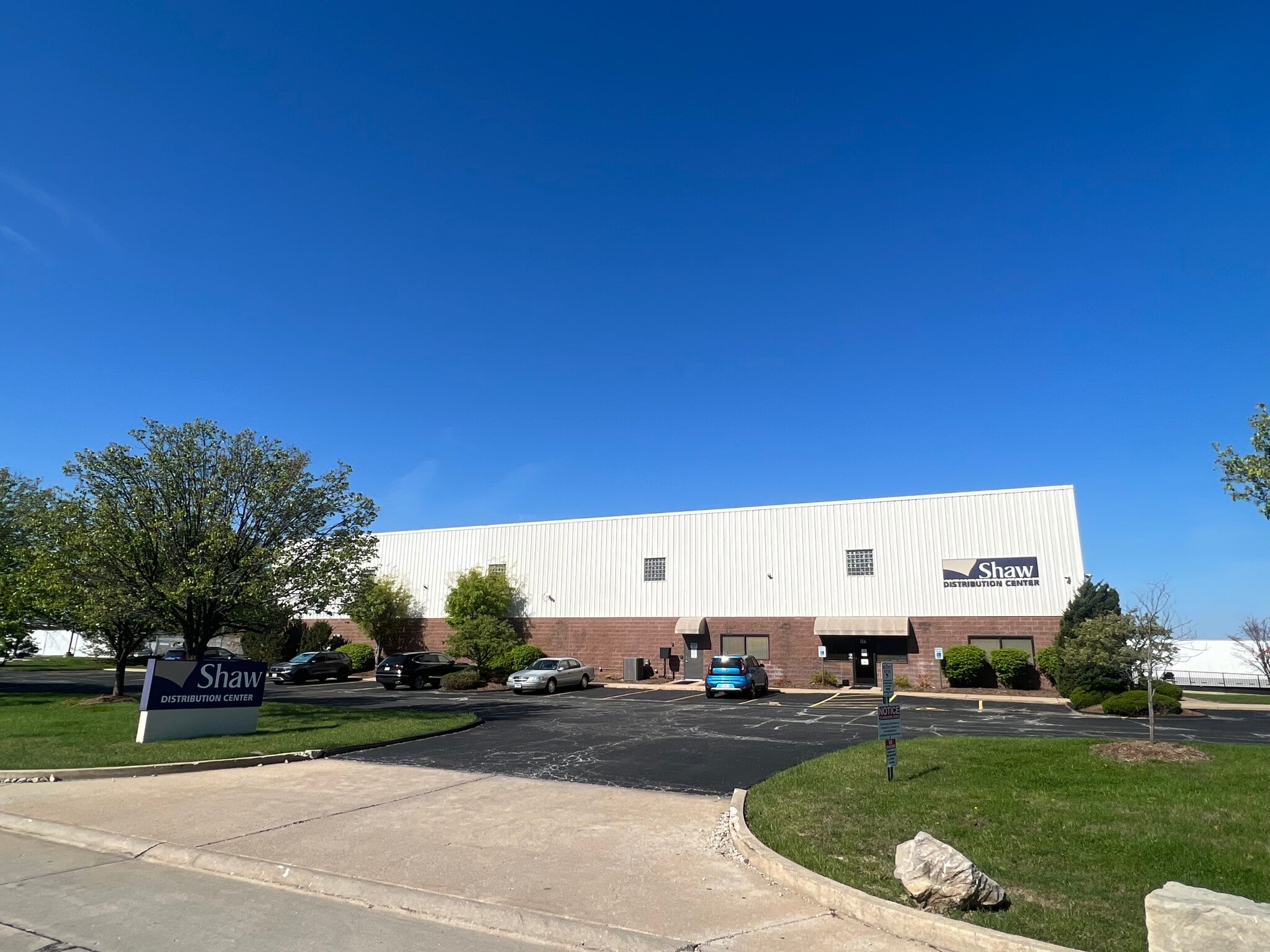 126 Enterprise Dr, Wentzville, MO for Sale