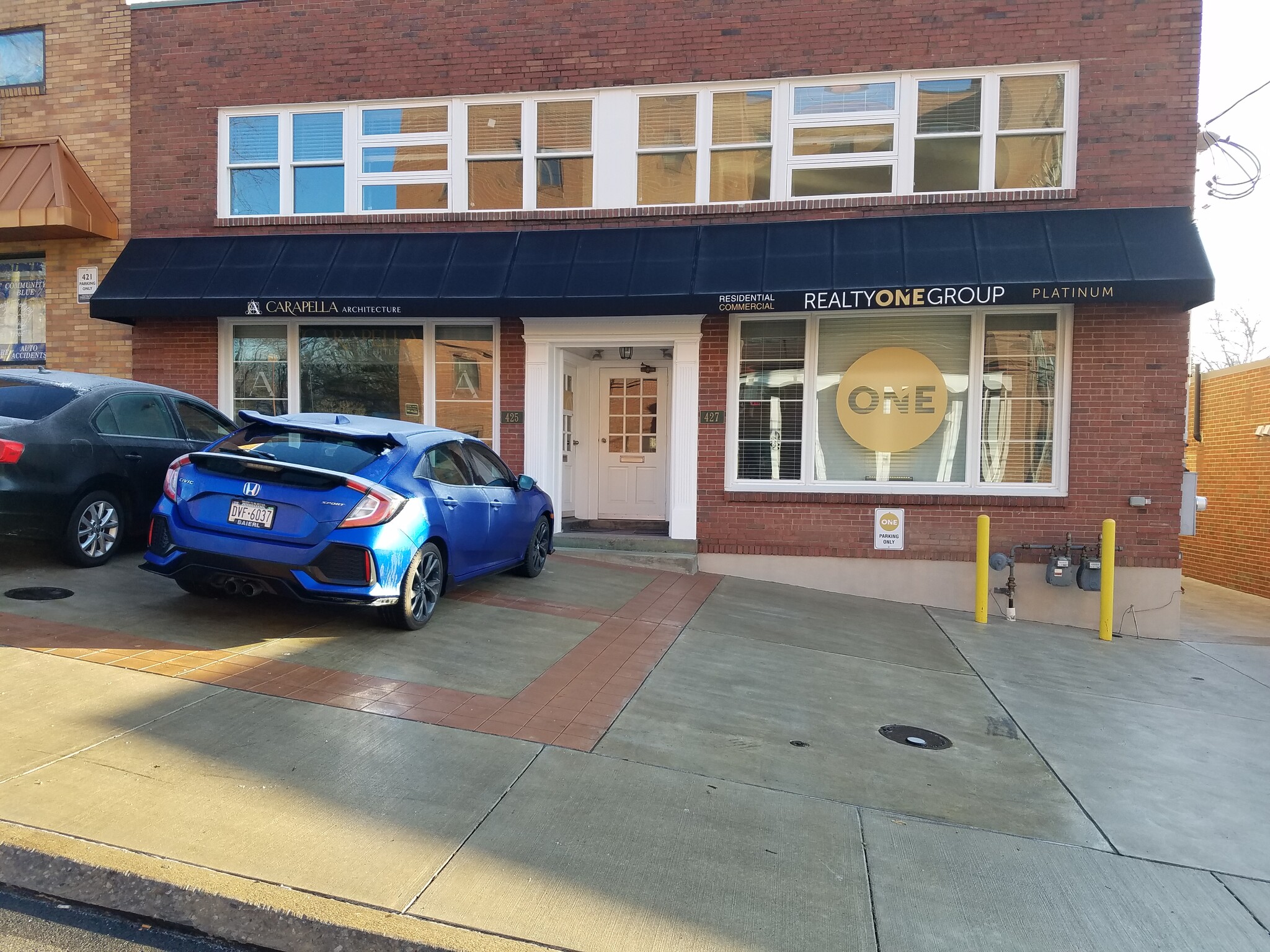 425-427 Cochran Rd, Pittsburgh, PA for Sale