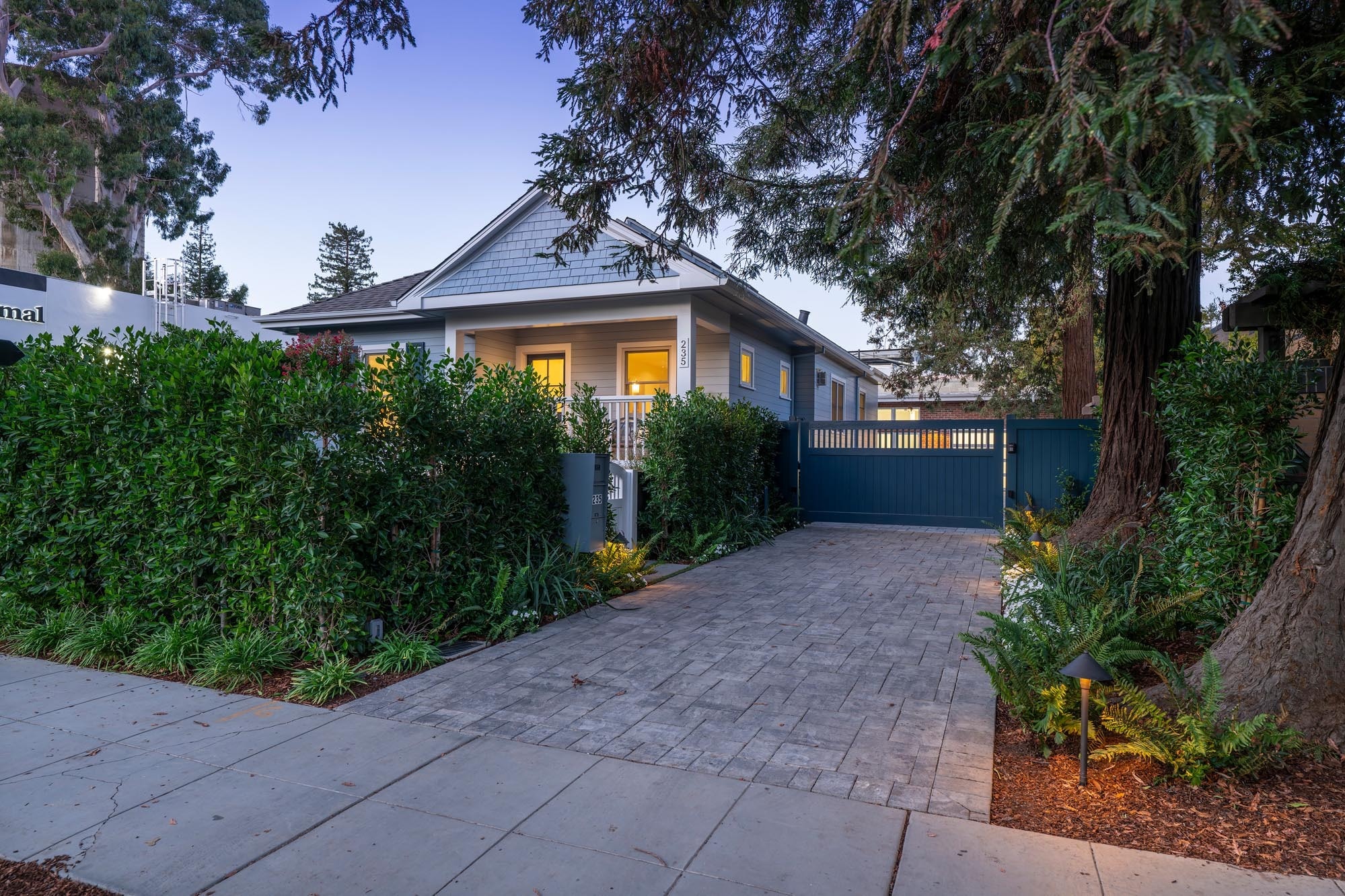 235 Alma St, Palo Alto, CA for Sale