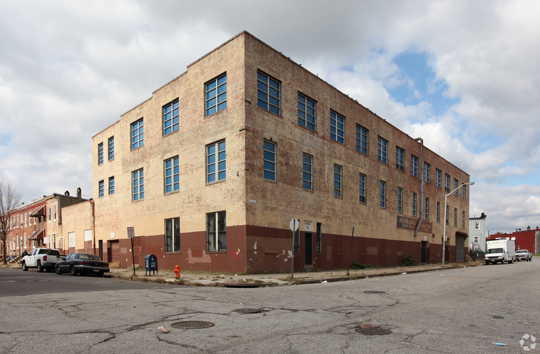 420 S Mount St, Baltimore, MD for Sale