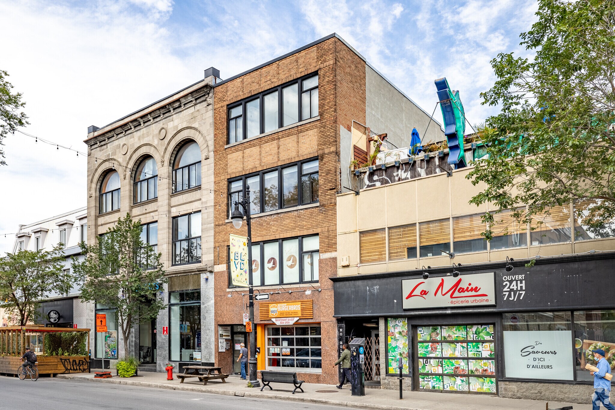 3711-3713 Boul Saint-Laurent, Montréal, QC for Rent