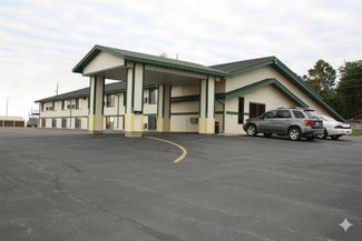 Carroll, IA Hospitality - 1757 N US Highway 71