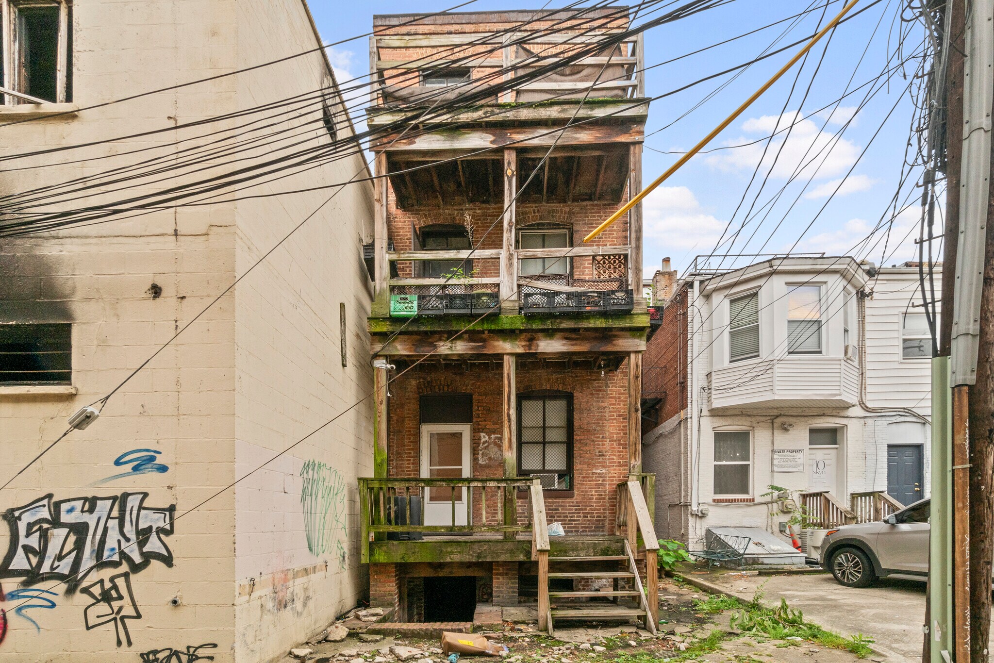 2507 N Charles St, Baltimore, MD for Sale