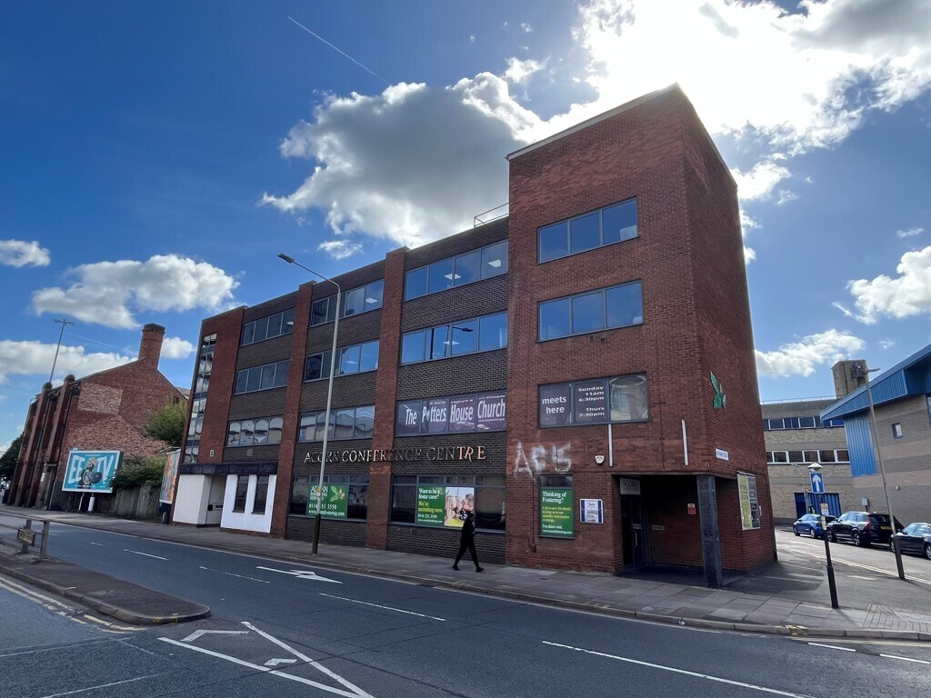 78-80 Burleys Way, Leicester, LEC for Rent