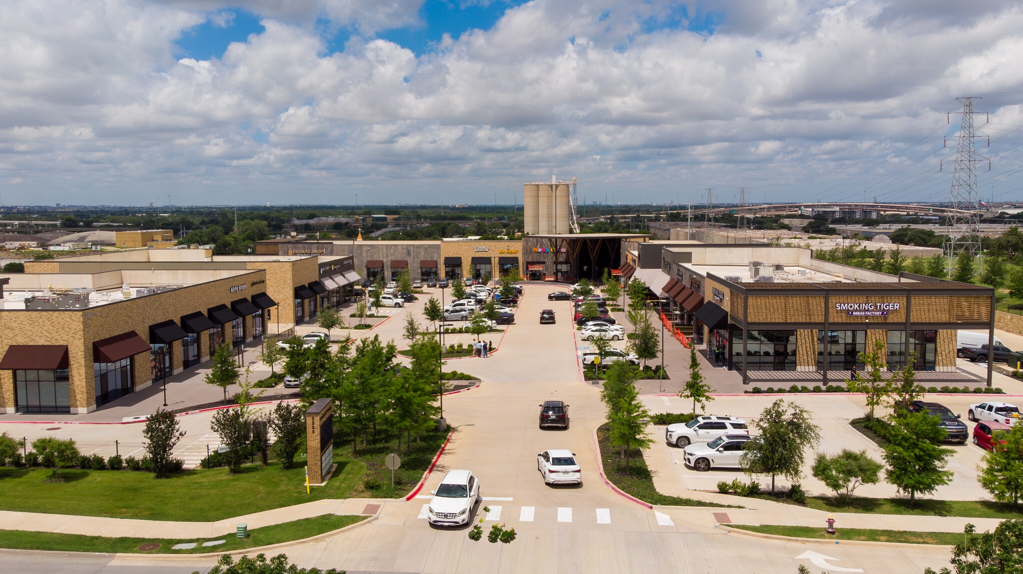 2225 Old Denton Rd, Carrollton, TX for Rent