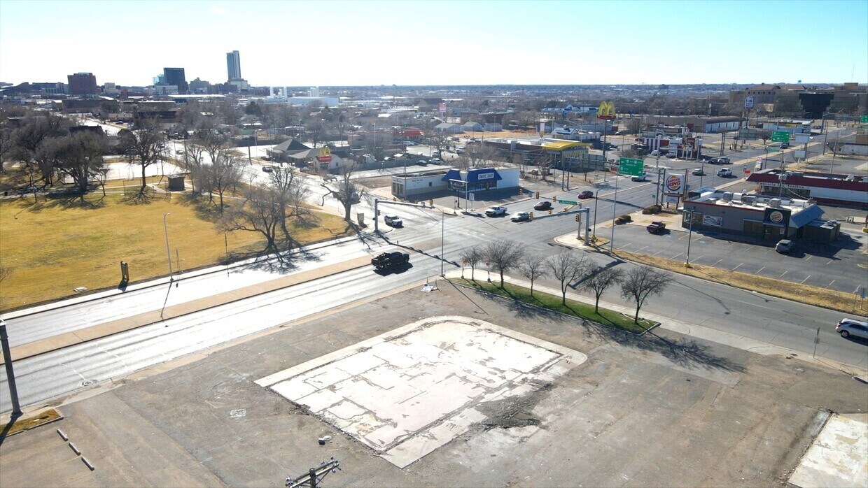 800 N Buchanan St, Amarillo, TX for Sale