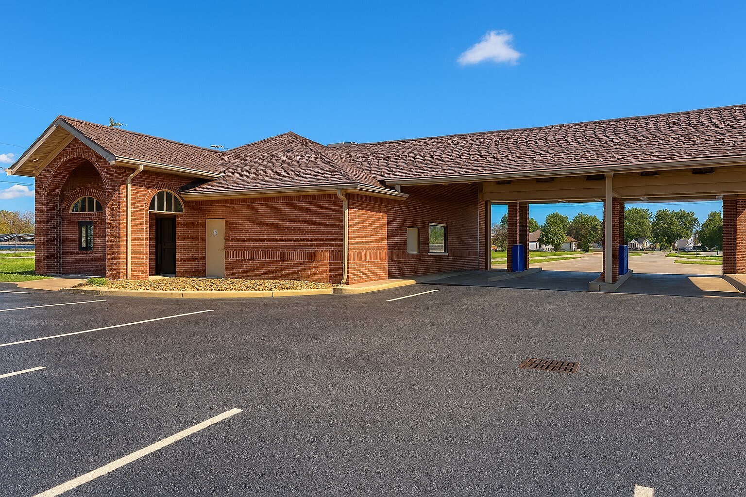 1066 Hebron Rd, Heath, OH for Rent