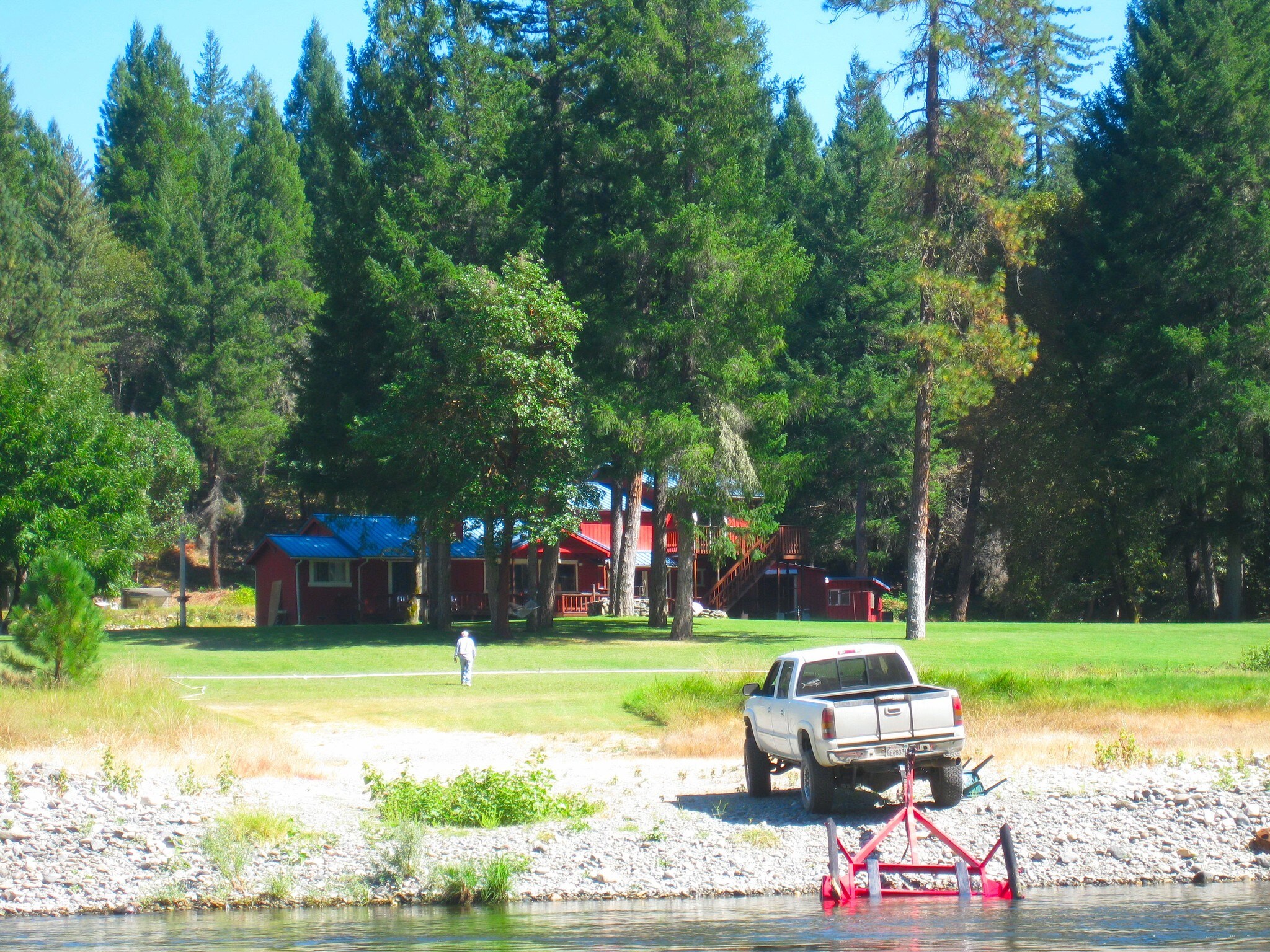 60104 Gordons Ferry Rd, Happy Camp, CA for Sale