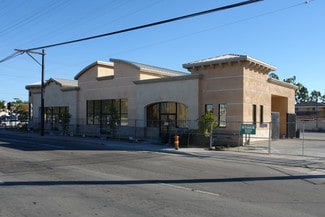 Oxnard, CA Retail - 400-430 W Wooley Rd