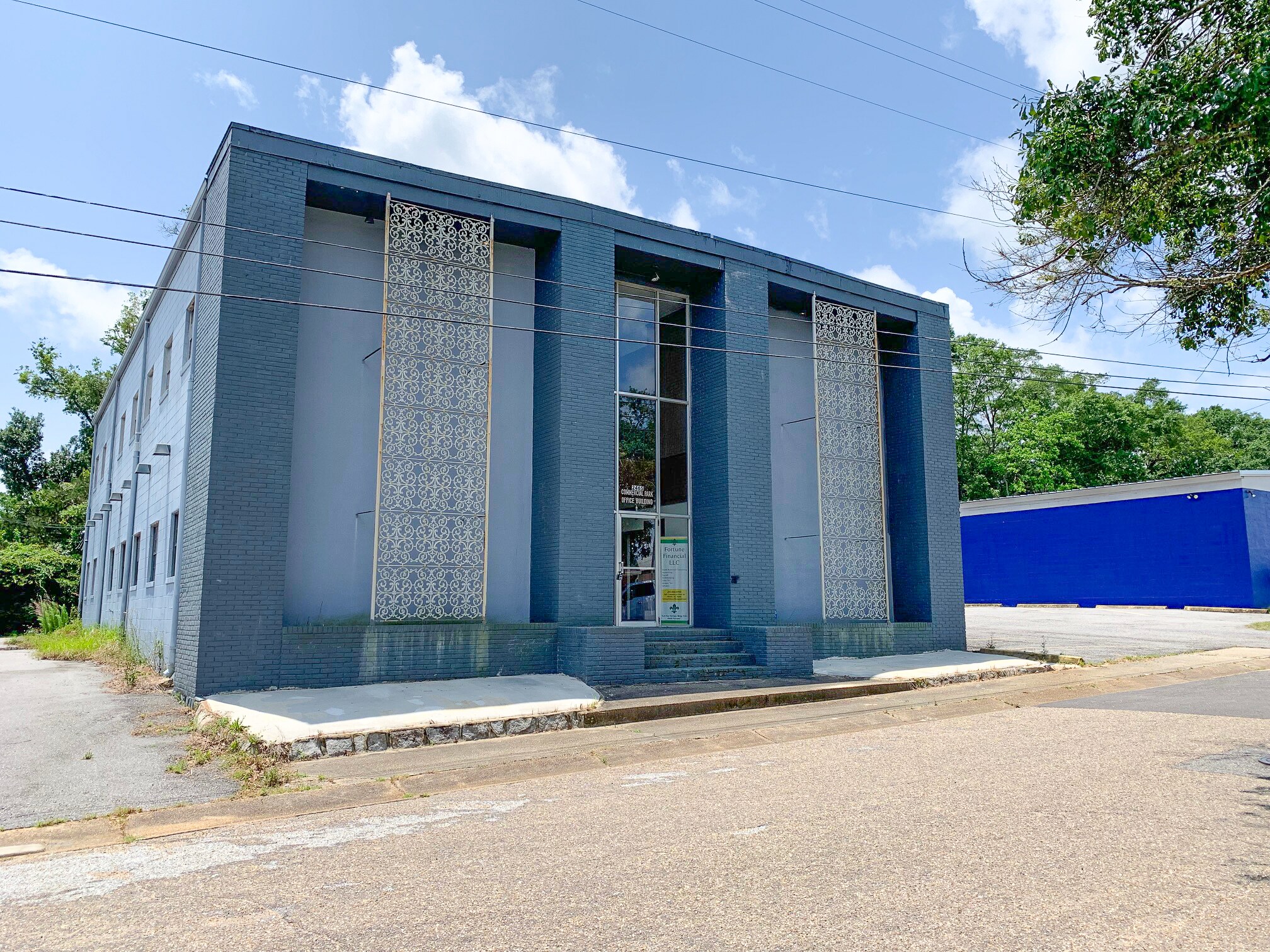 2465 Commercial Park Dr, Mobile, AL for Rent