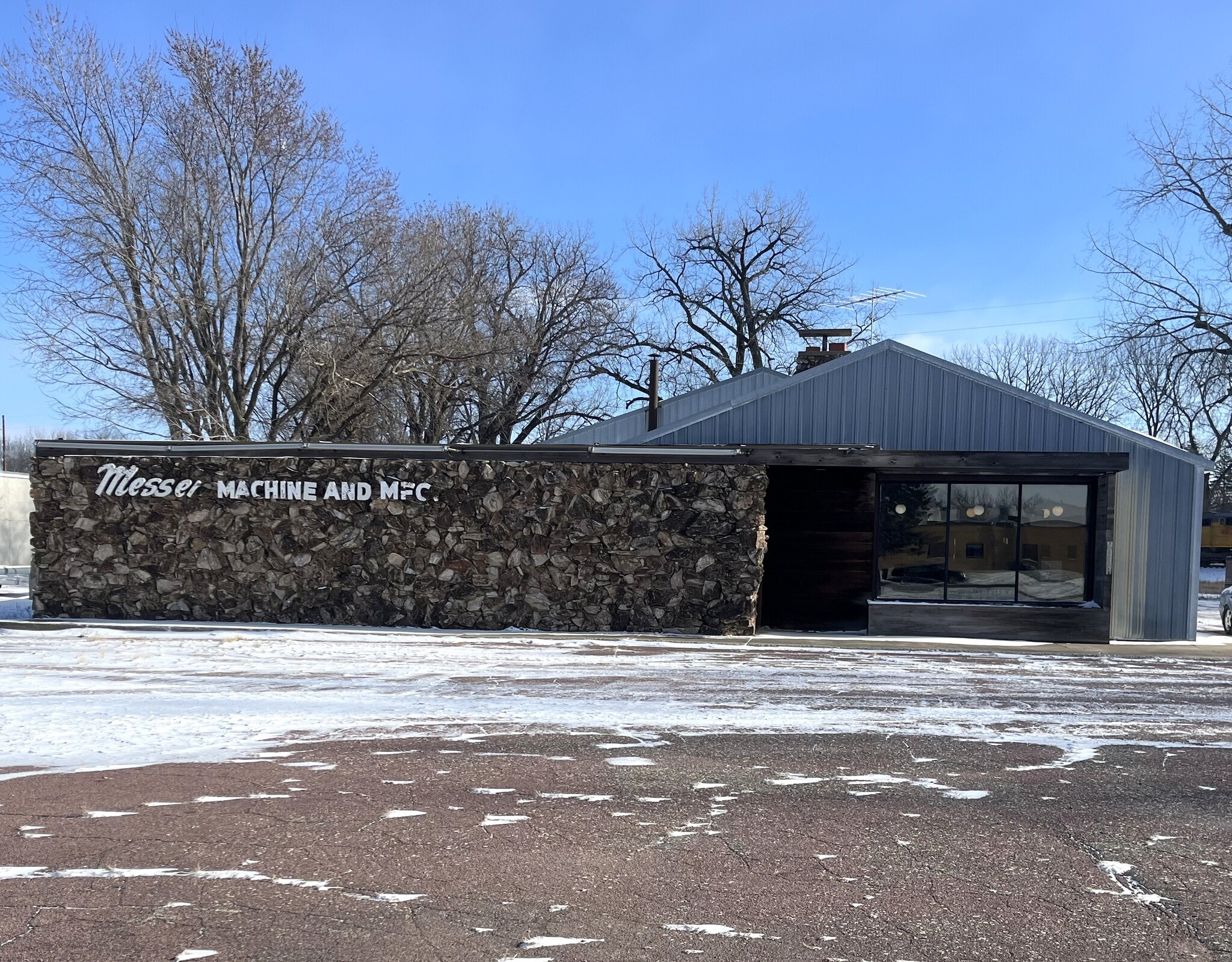 1755 1st Ave N, Windom, MN for Sale