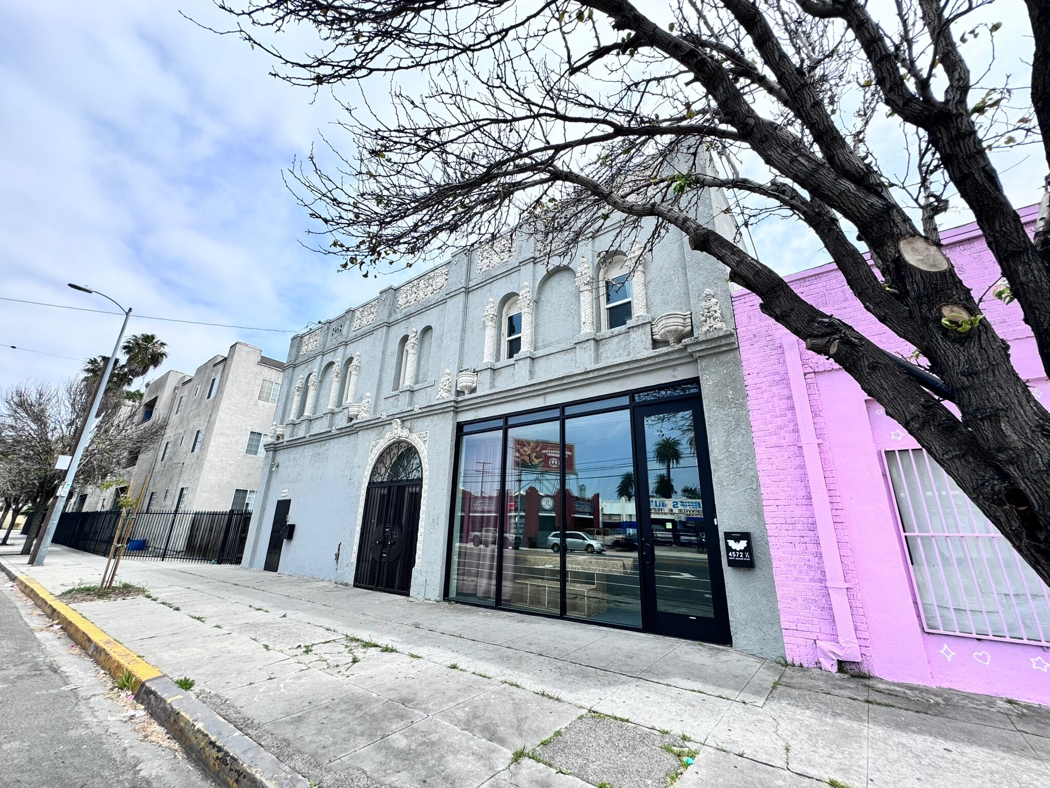 4568 W Adams Blvd, Los Angeles, CA for Rent