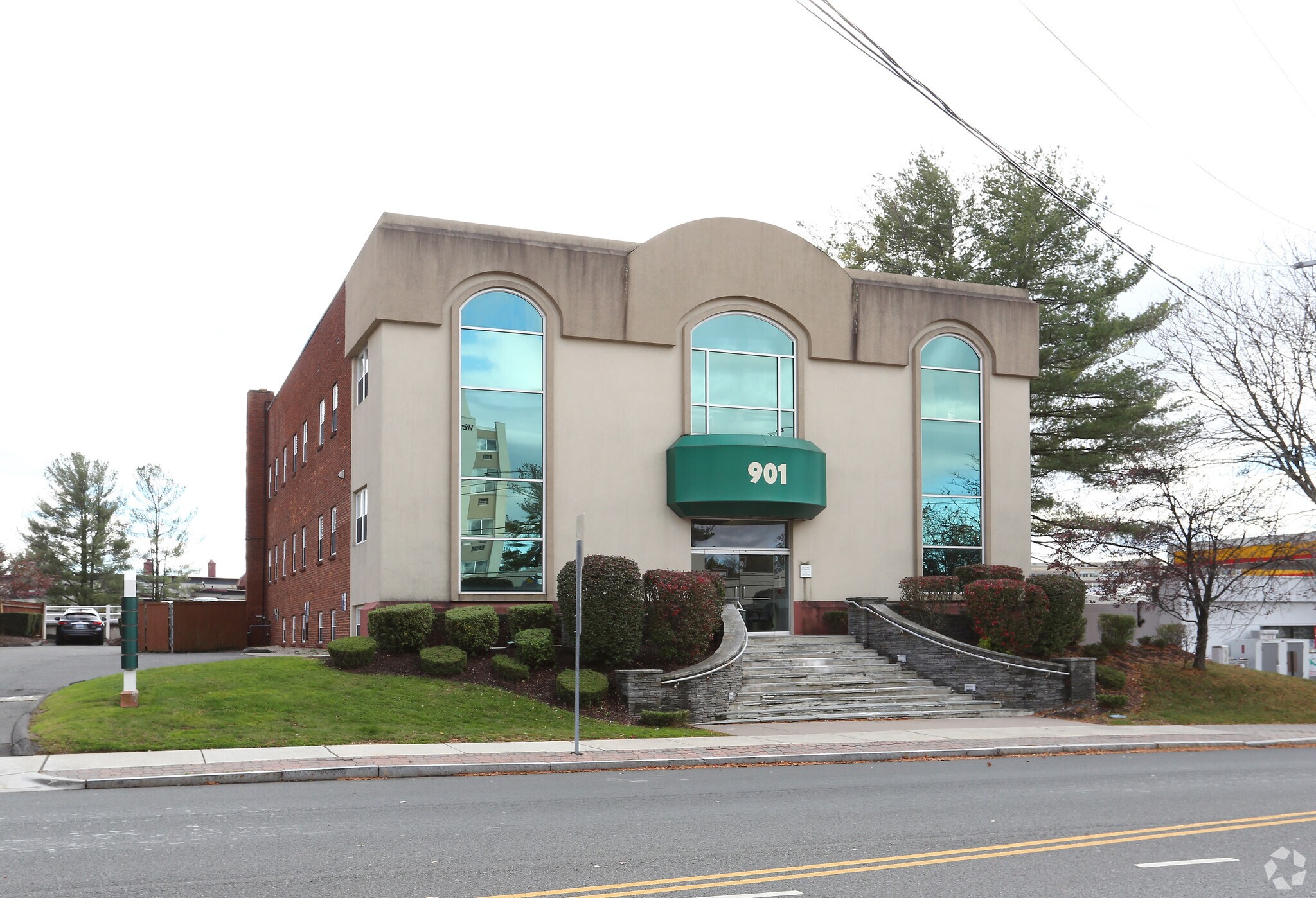 901 Farmington Ave, West Hartford, CT for Rent
