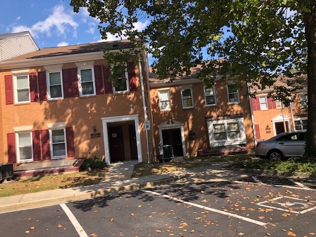 18500-18540 Office Park Dr, Gaithersburg, MD for Rent