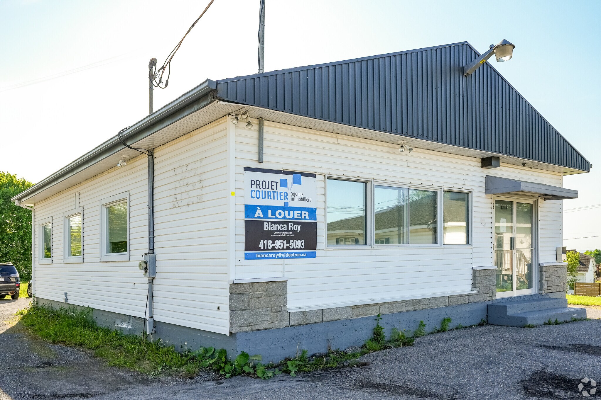 1751 Av Lapierre, Québec, QC for Rent