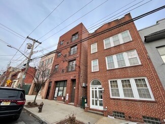 Staten Island, NY Apartments - 85 Montgomery Ave