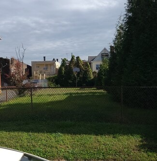 Perth Amboy, NJ Residential Land - 374 Oak Street