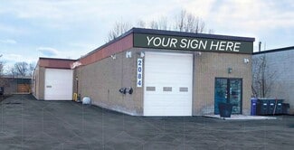 Oakville, ON Warehouse - 2084 Speers Rd