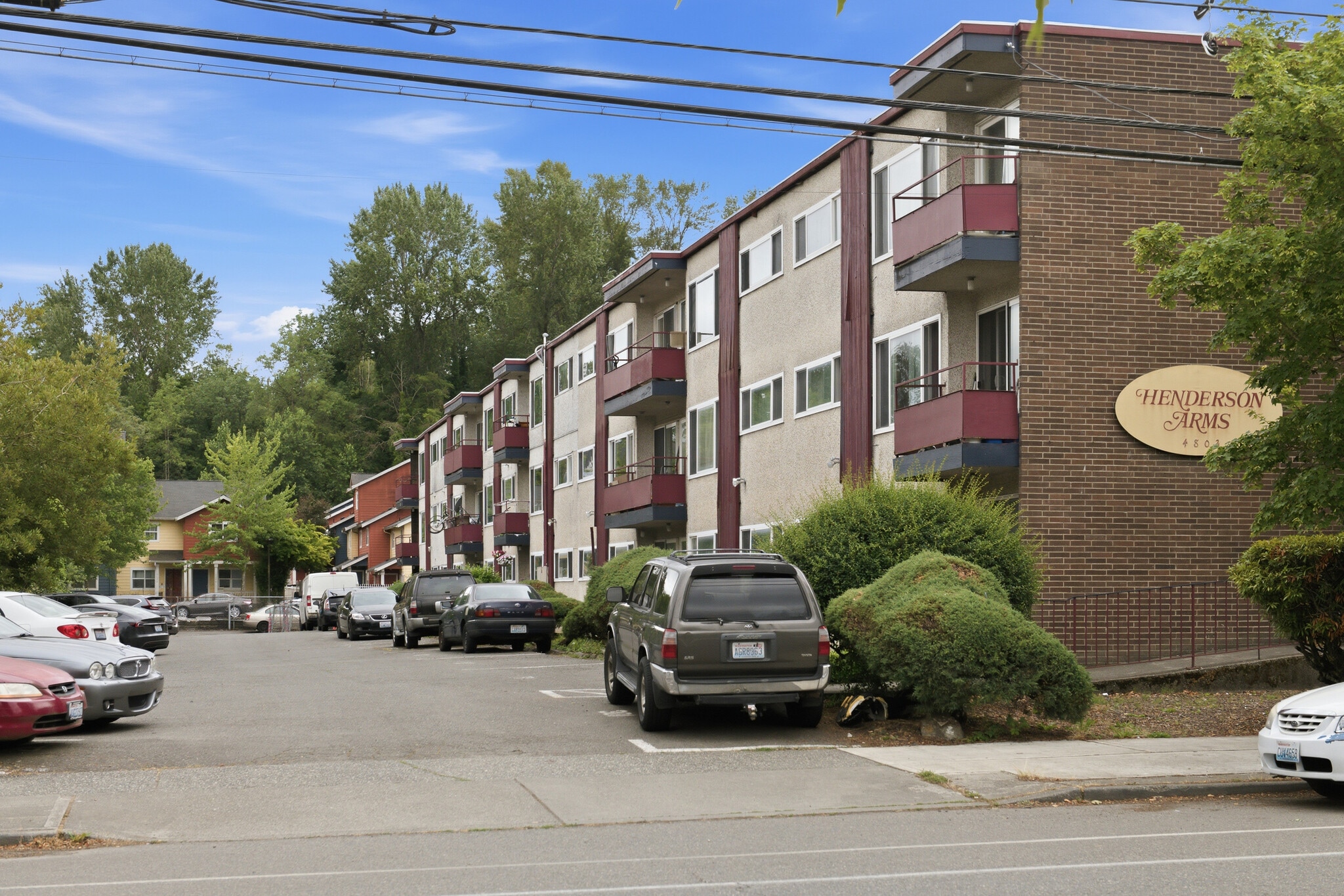 4803 S Henderson St, Seattle, WA for Sale
