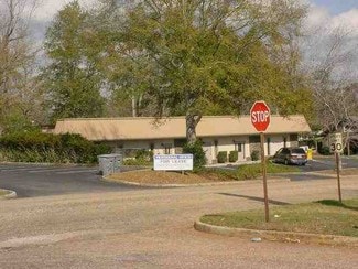 Daleville, AL Office/Residential - 802-806 Donnell Blvd