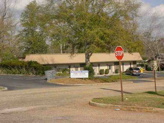 802-806 Donnell Blvd, Daleville, AL for Sale