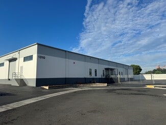 Santa Ana, CA Industrial - 1310 E Borchard Ave