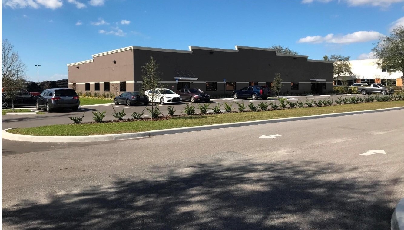340 E Crown Point Rd, Winter Garden, FL for Sale