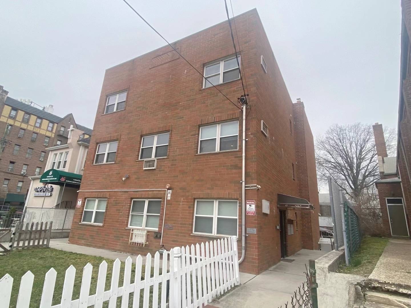 15605 Sanford Ave, Flushing, NY for Sale