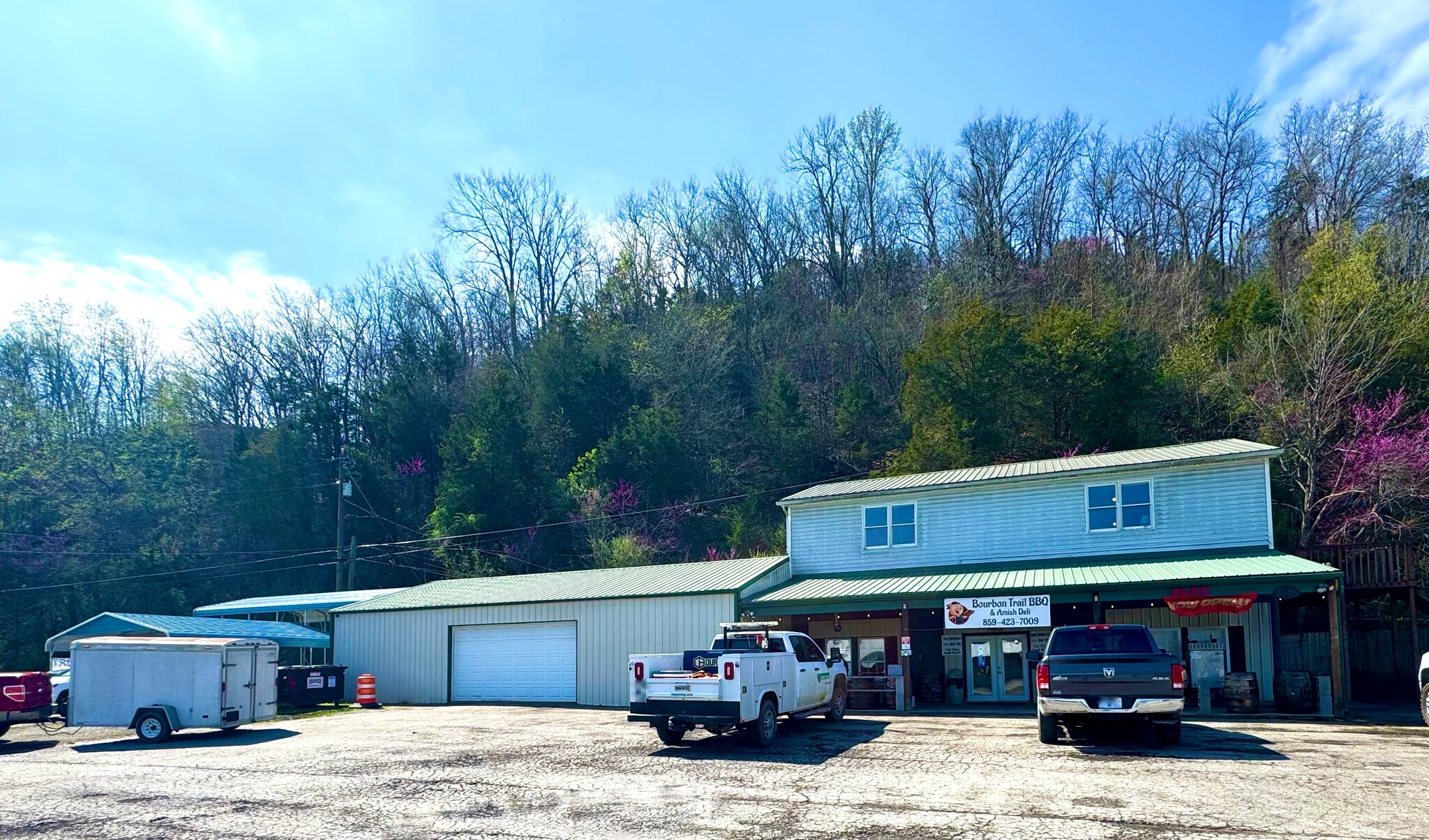 8689 Bardstown Rd, Springfield, KY for Sale
