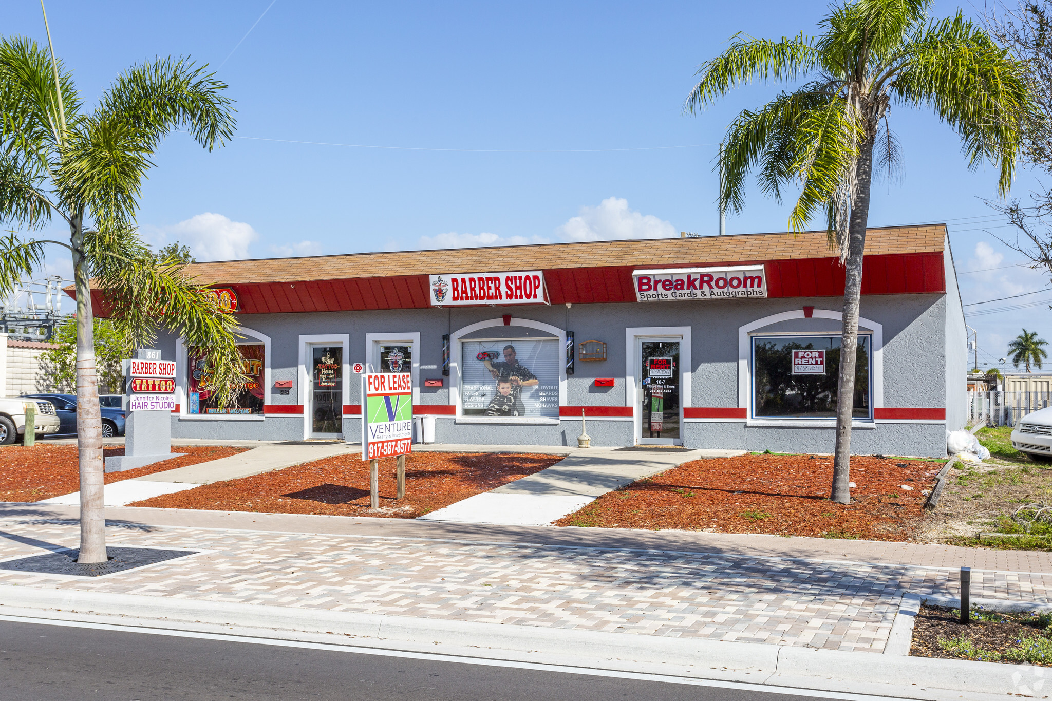 861 SE 47th Ter, Cape Coral, FL for Rent