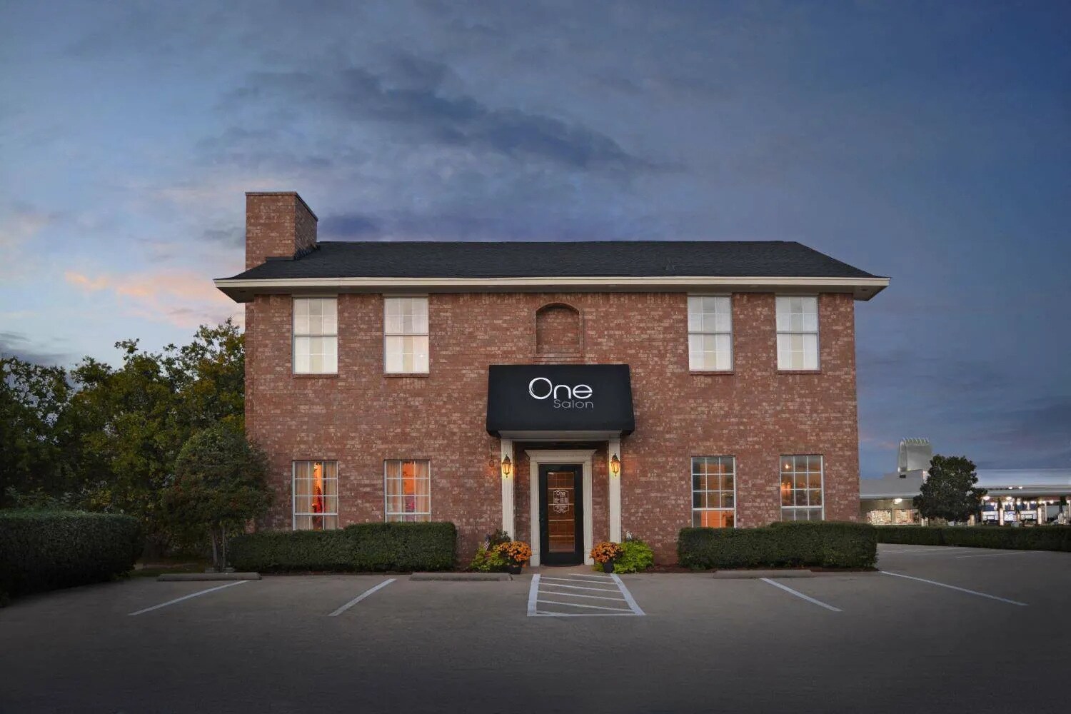 110 S Barton St, Grapevine, TX for Sale