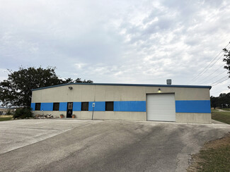 Boerne, TX Warehouse - 228 Commerce Ave
