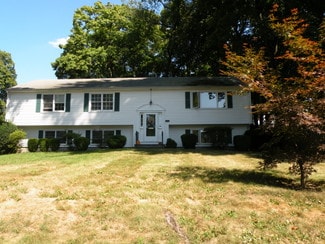 Old Greenwich, CT Office - 296 Sound Beach Ave