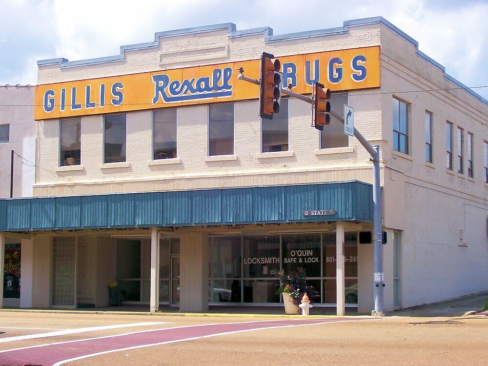 200 State St, Mccomb, MS for Rent