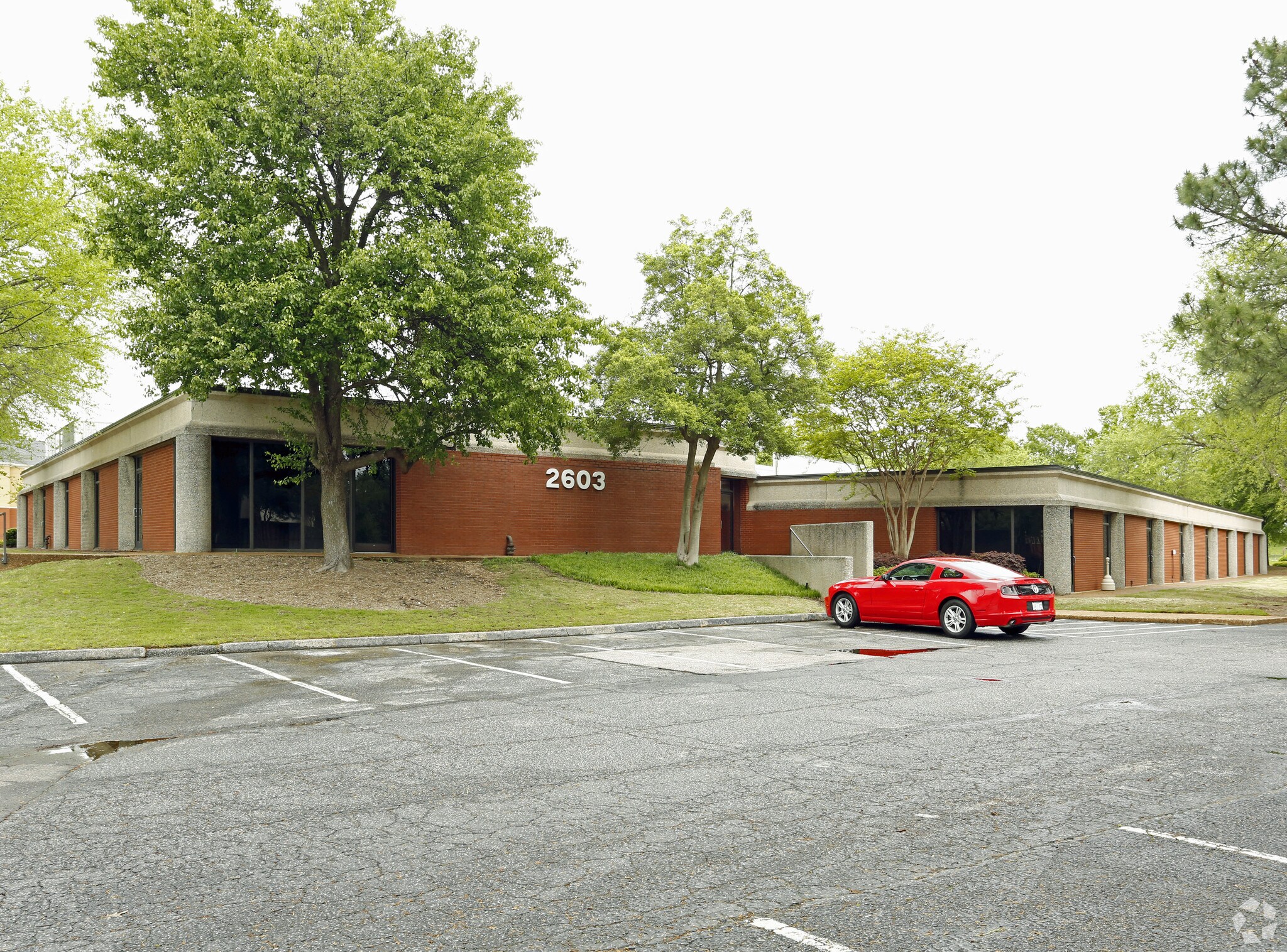 2603 Corporate Ave, Memphis, TN for Rent