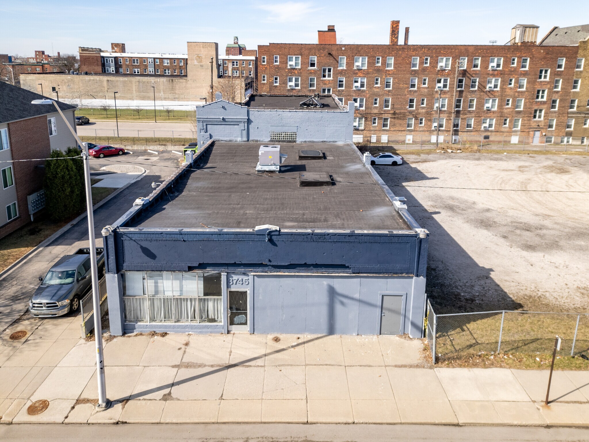 3745 Cass Ave, Detroit, MI for Rent