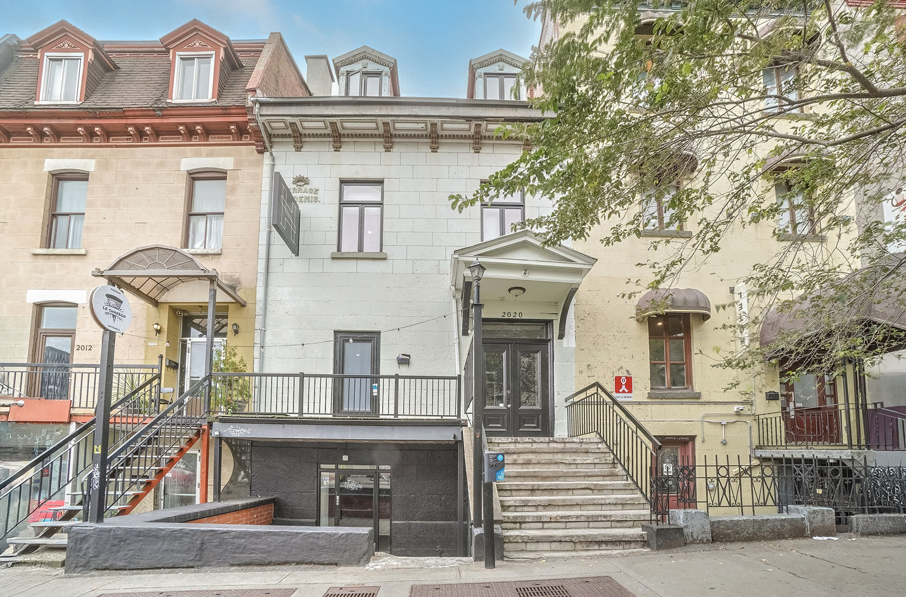 2018-2020 Rue Saint-Denis, Montréal, QC for Sale