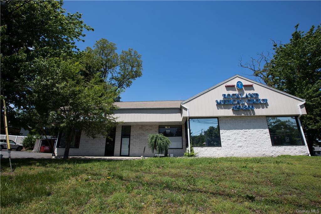 2 Suffern Ln, Garnerville, NY for Rent