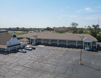Indianapolis, IN Hospitality - 5151 Elmwood Ave