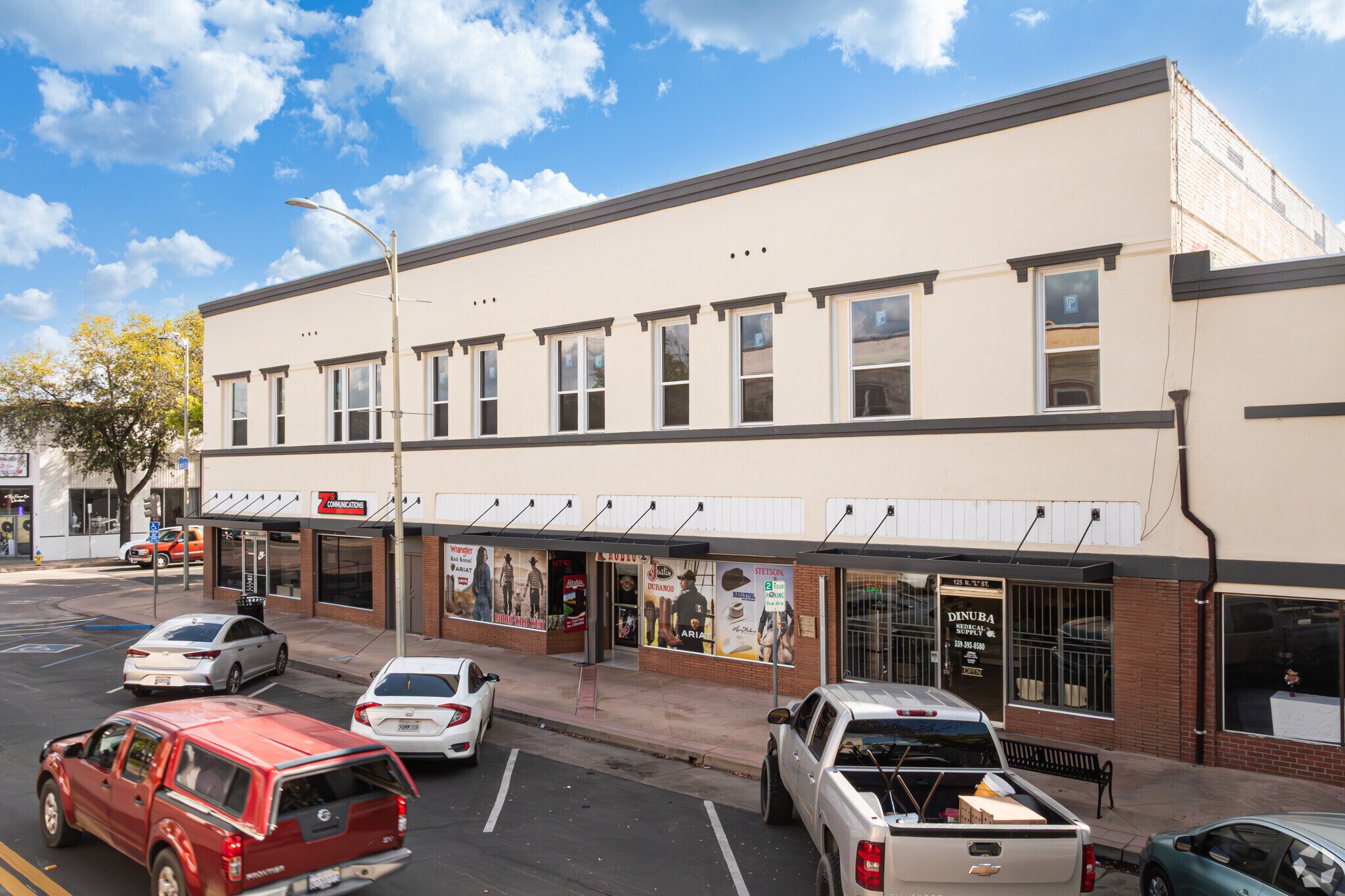 101 N L St, Dinuba, CA for Sale