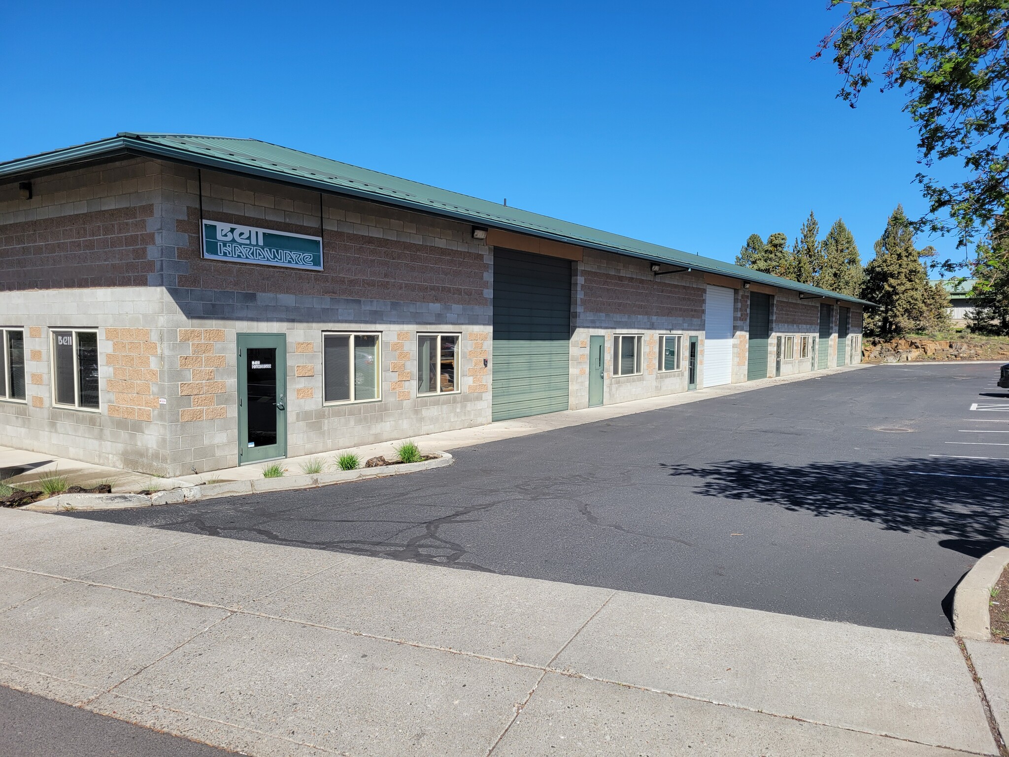 63010 Plateau Dr, Bend, OR for Rent