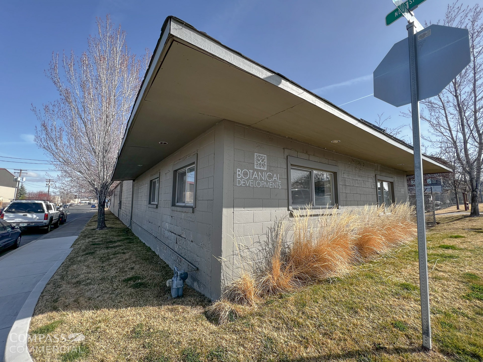 100 NE Hawthorne Ave, Bend, OR for Rent