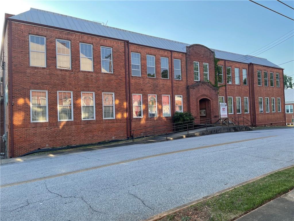 201 N College St, Walhalla, SC for Sale