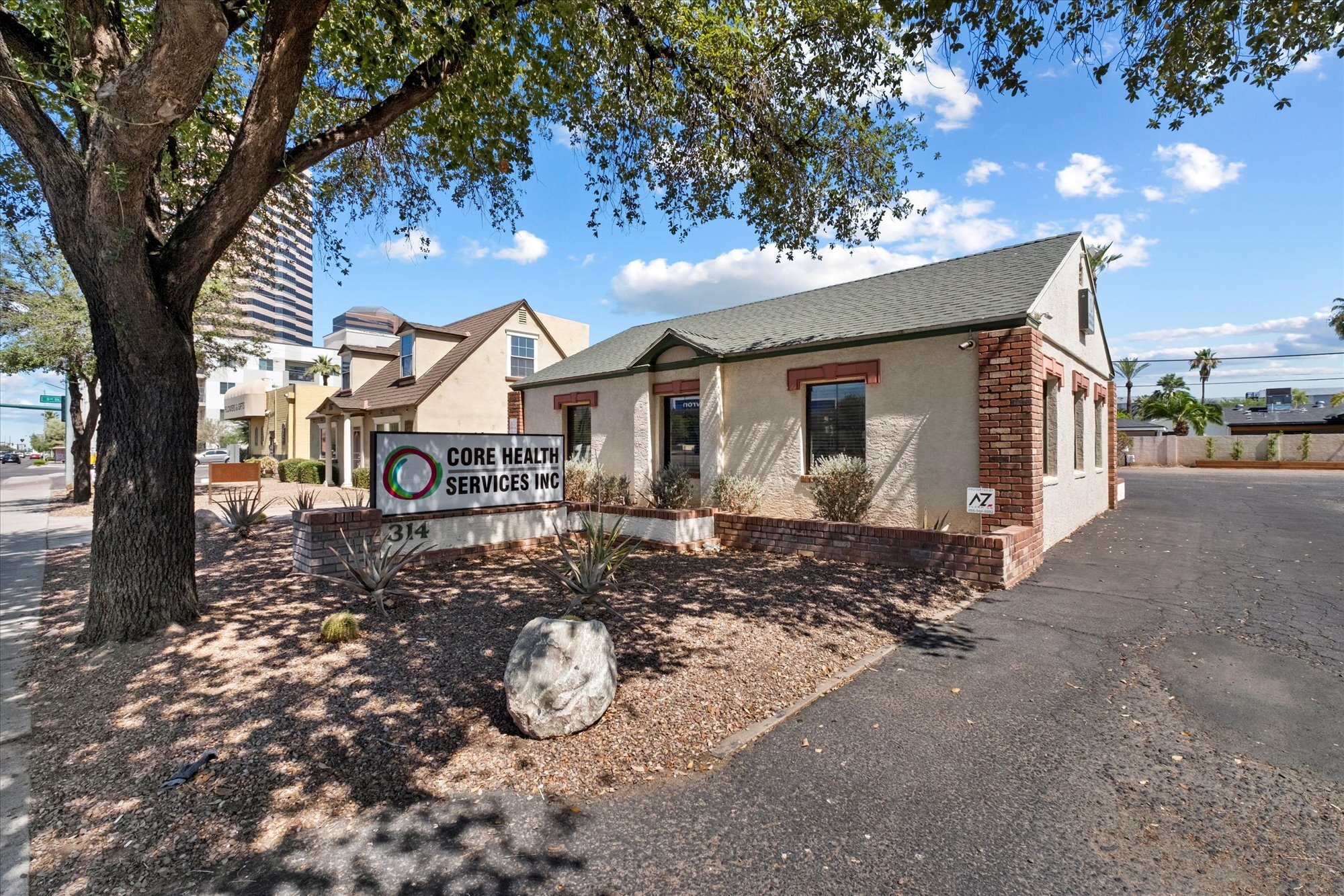 314 E Thomas Rd, Phoenix, AZ for Sale