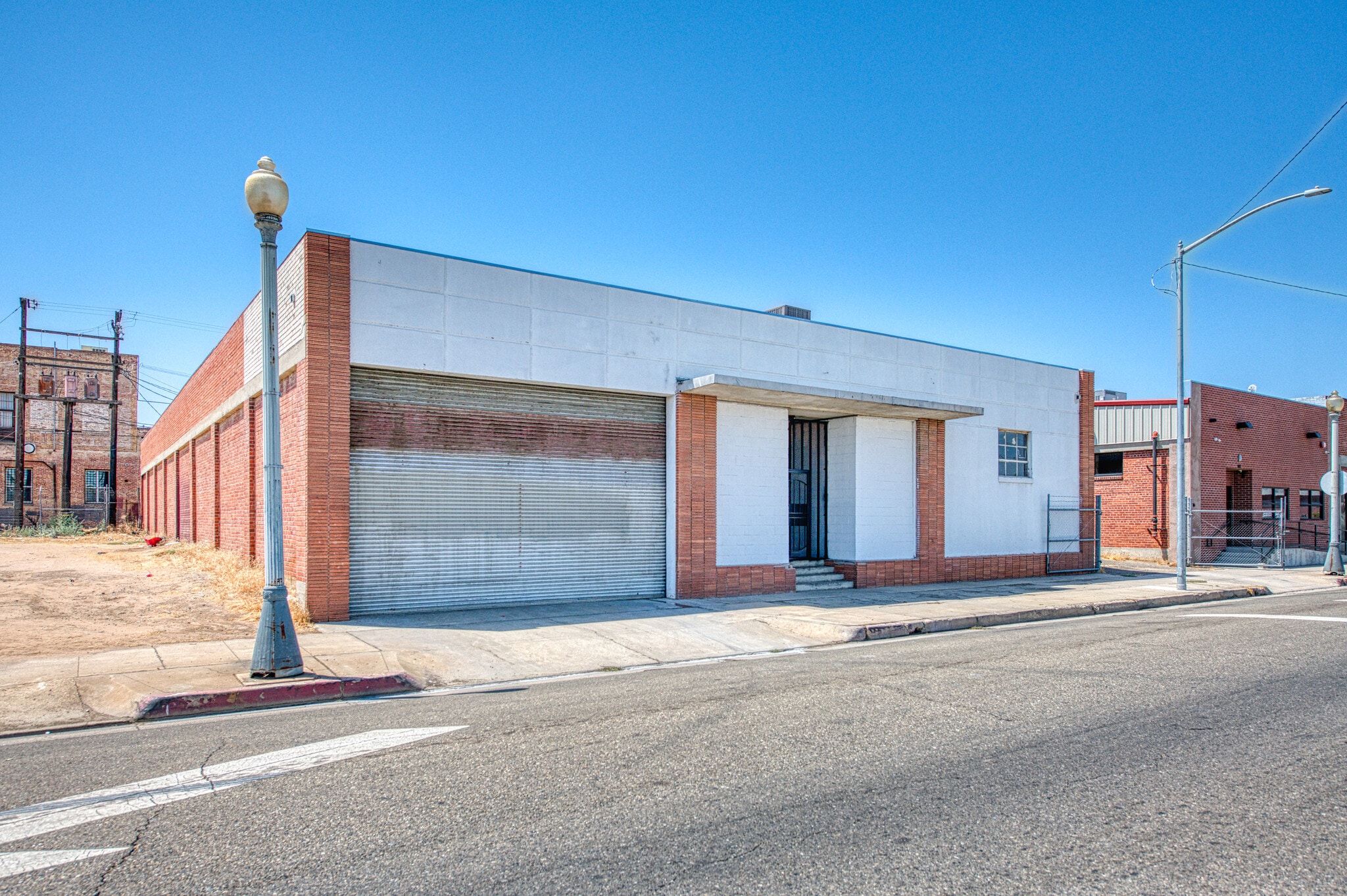 135 Van Ness Ave, Fresno, CA for Rent