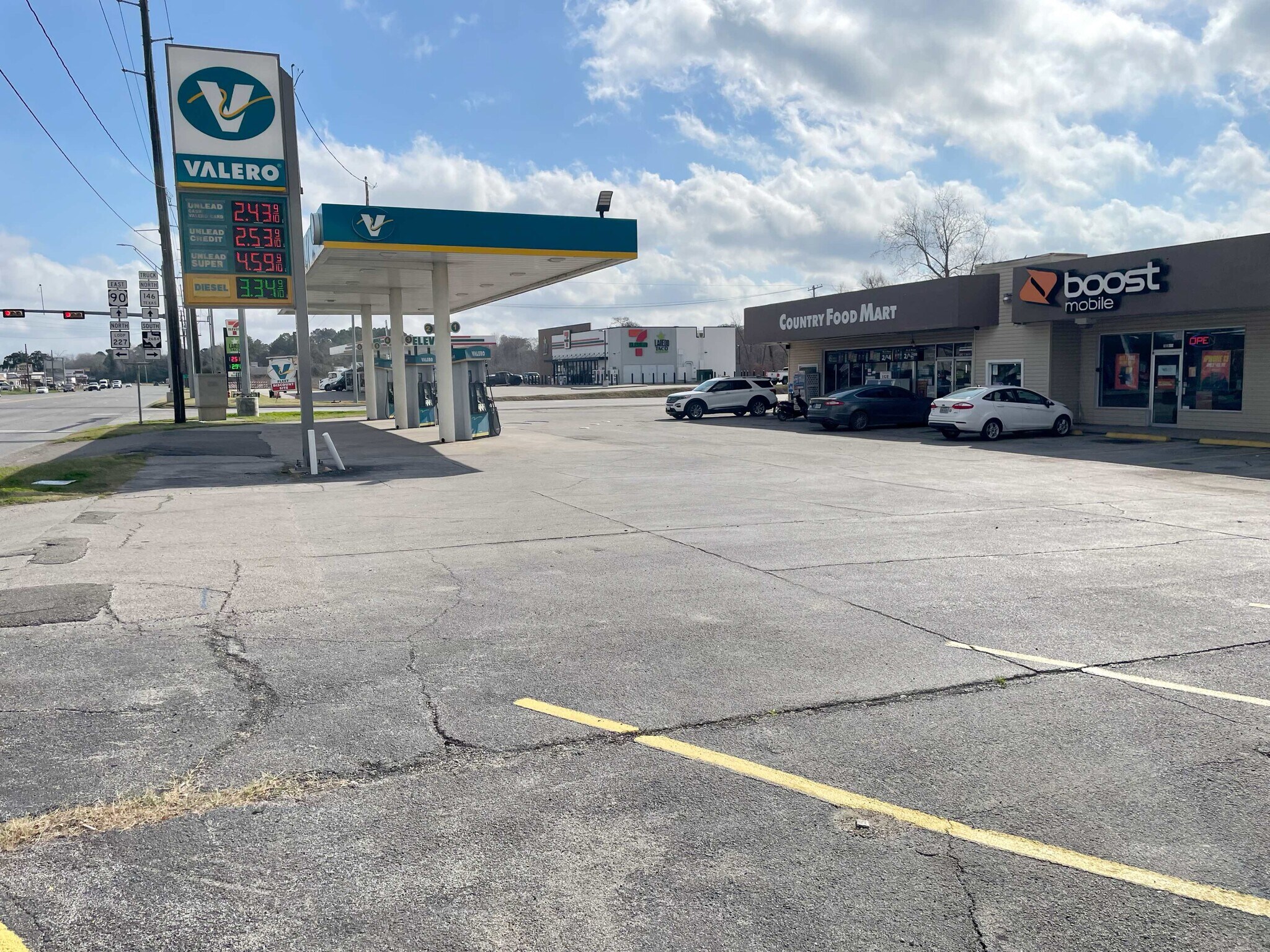 1924 Highway 90, Liberty, TX for Rent