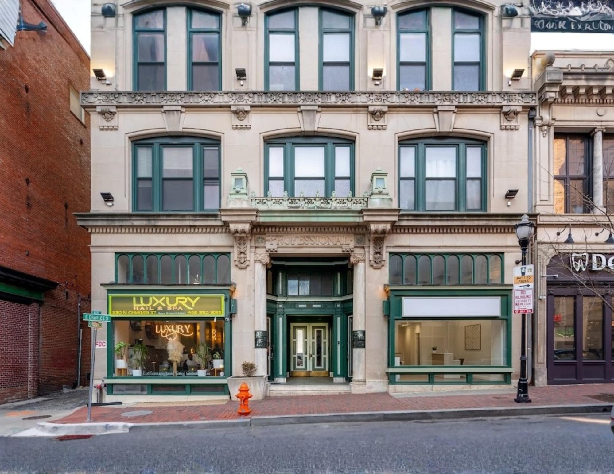 330 N Charles St, Baltimore, MD for Rent