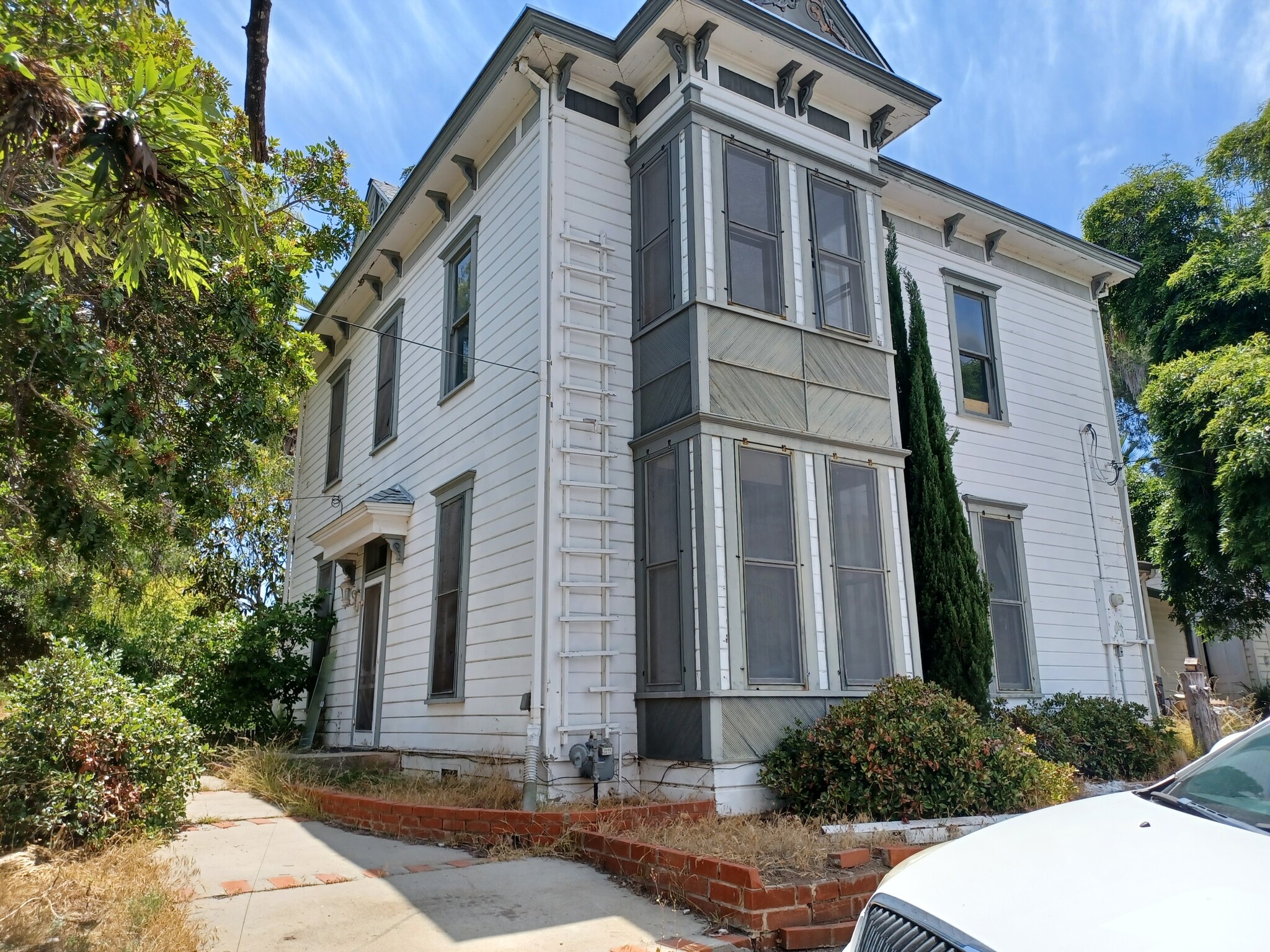 655 E Alvarado St, Fallbrook, CA for Rent